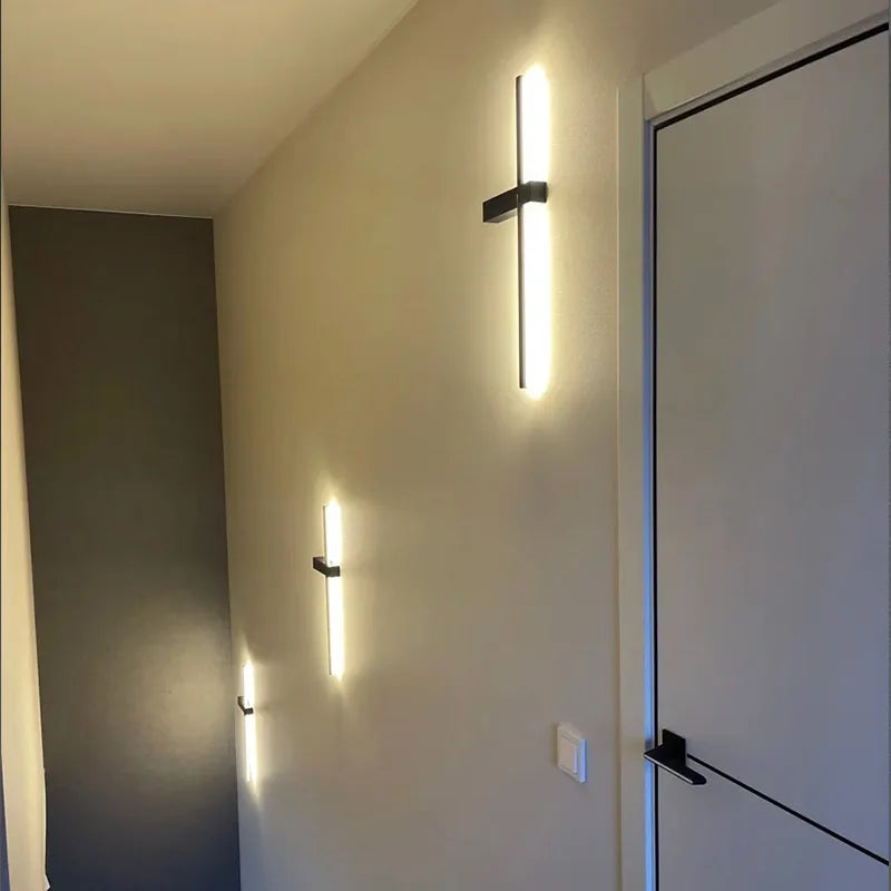 Moderne Verticale LED Wandlamp – Minimalistisch Design, 3 Maten, Links of Rechts,