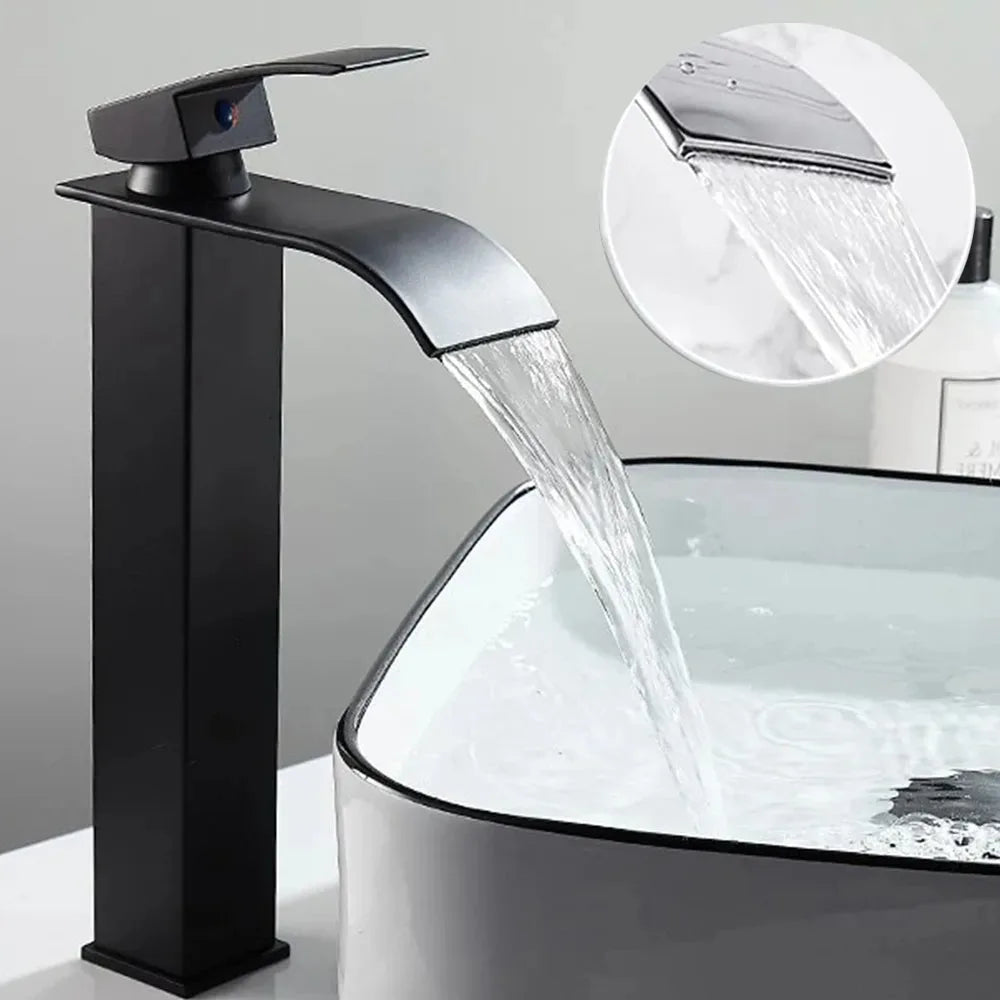 Moderne Waterval Wastafelkraan – Verkrijgbaar in Zwart en Zilver, Kort en Lang Model
